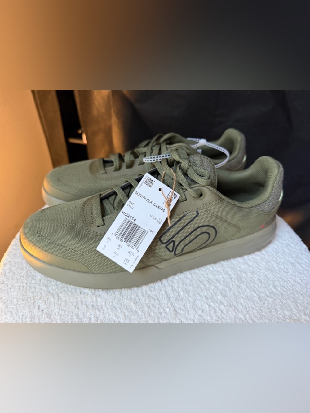 adidas Originals Sleuth DLX Canvas Men’s Sneakers — Olive